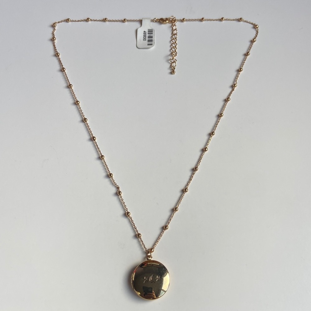 NWT Stars and Moon locket necklace